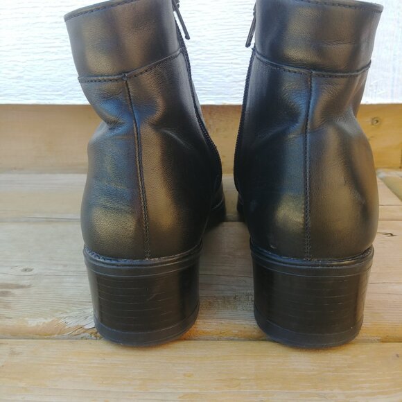 Naturalizer Canada Black Leather Ankle Boots Booties 6.5 37 - Picture 6 of 14